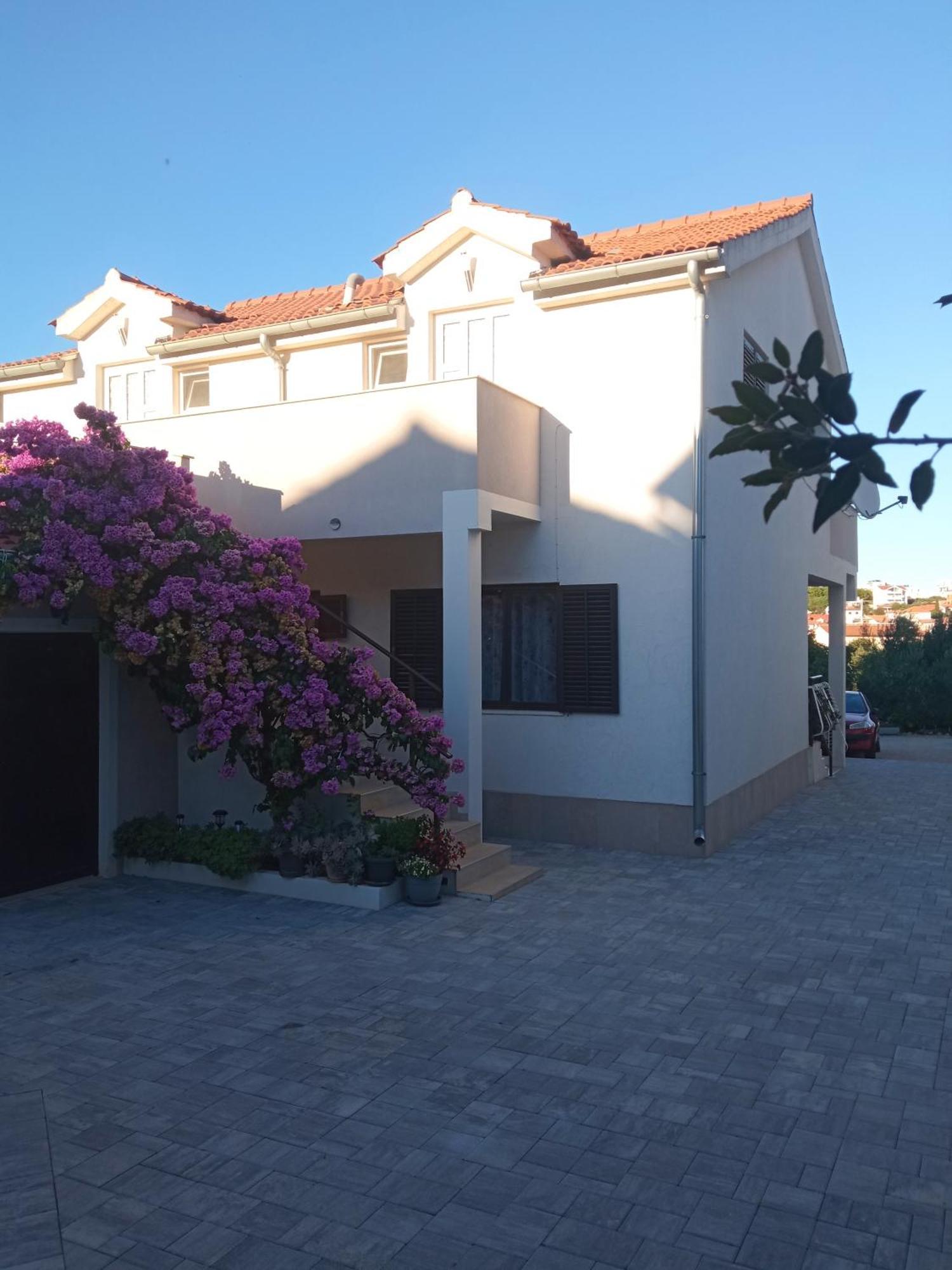 Apartments Lavanda - Free Parking And Grill Jezera Luaran gambar