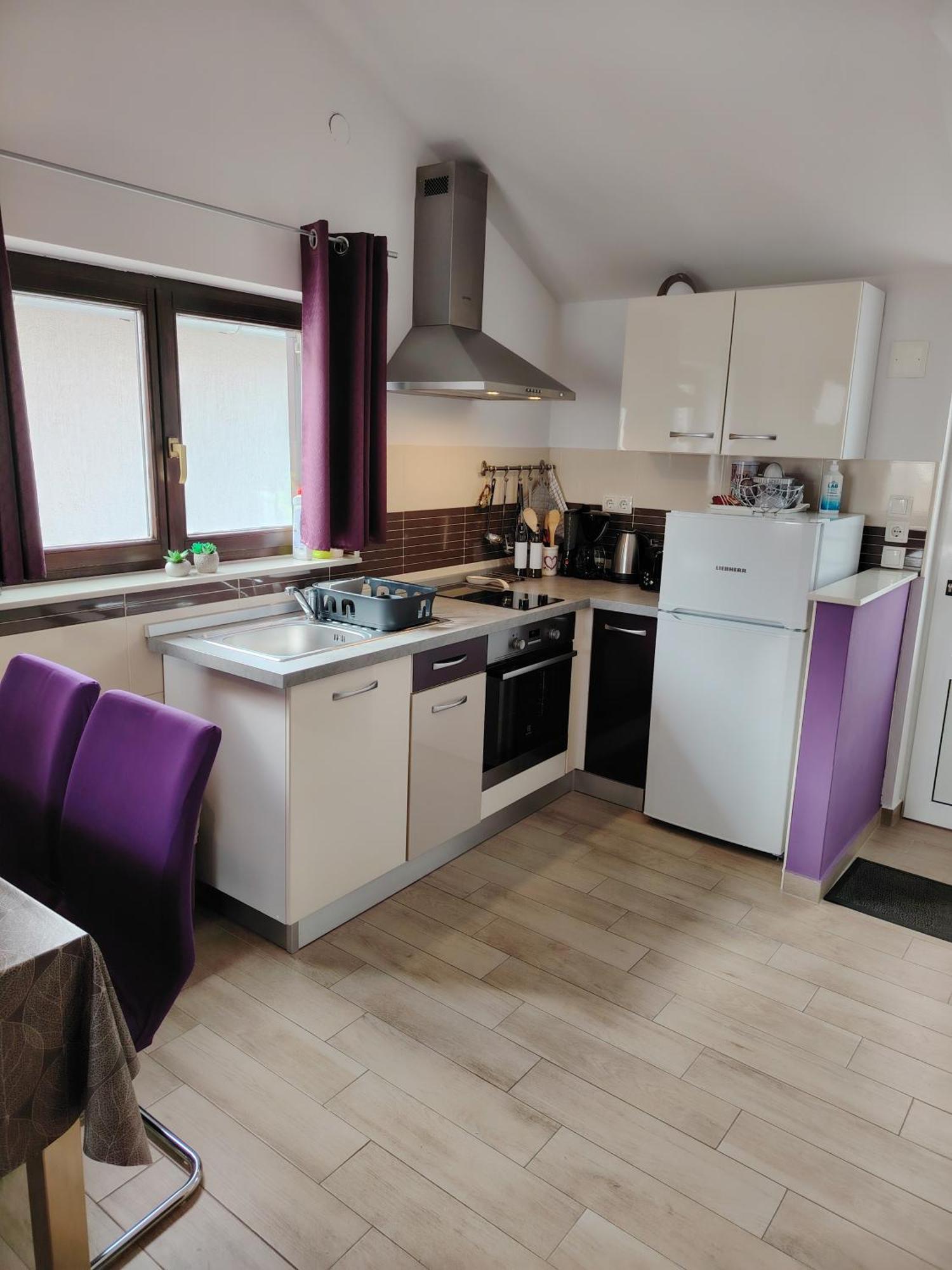 Apartments Lavanda - Free Parking And Grill Jezera Luaran gambar